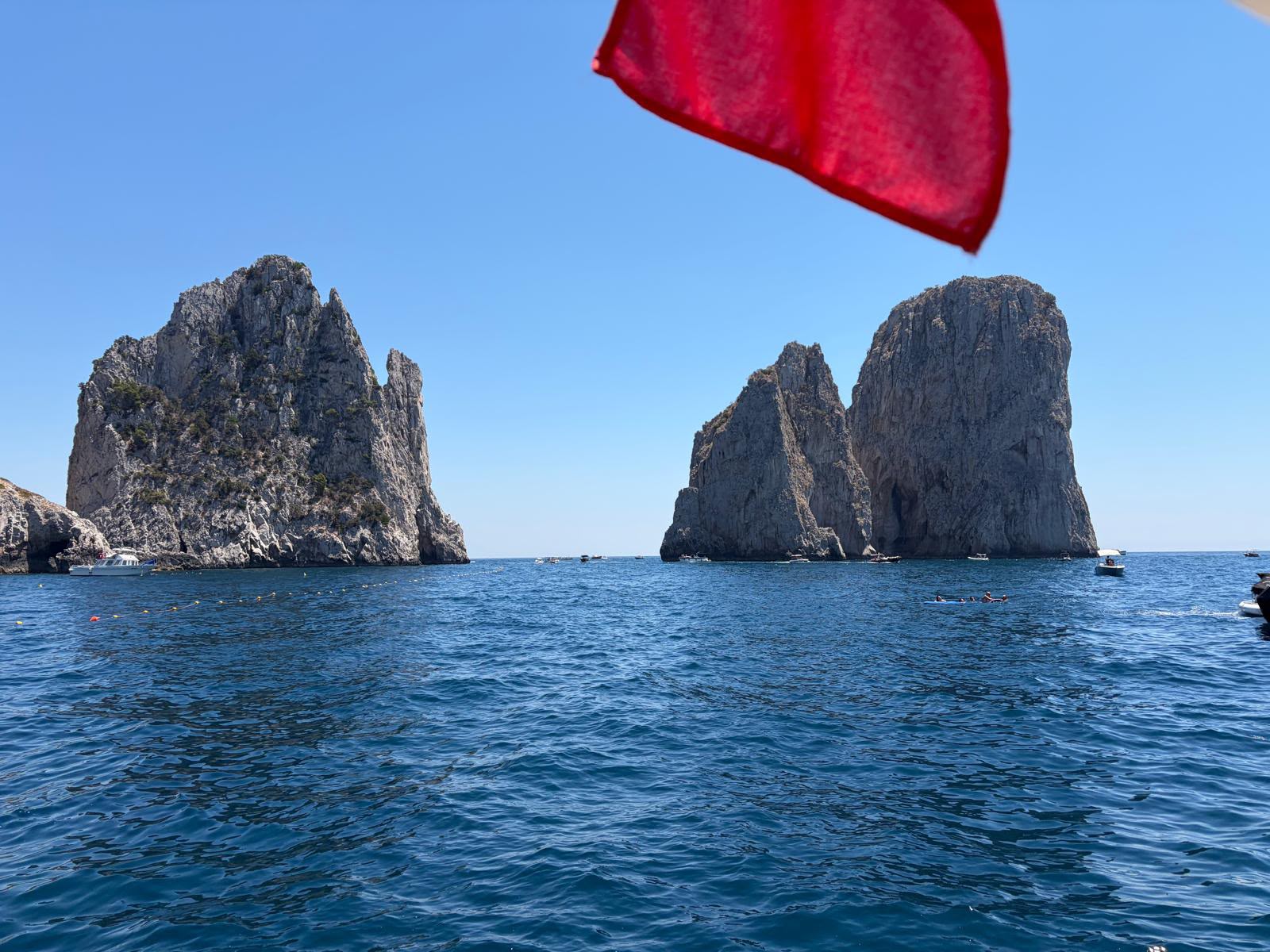 Una esperienza in barca a Napoli per scoprire le meraviglie del Golfo